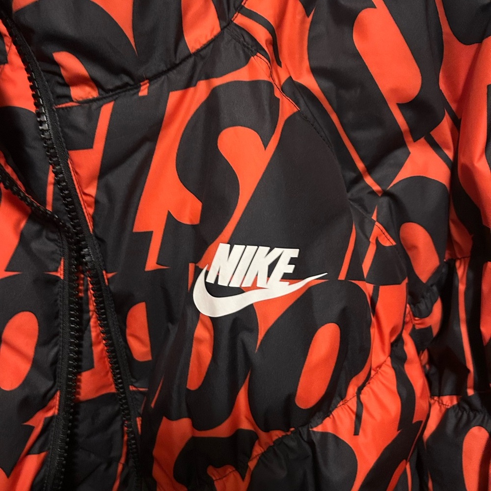 Nike Vibrant Orange and Black Jacket - Picture 3 of 5